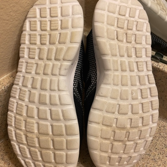 Adidas Black Tennis Shoes - Picture 3 of 4